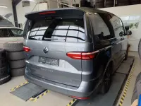 Second-hand VW Multivan Life 150 CP (110 kW) 2025 Gri Monovolum