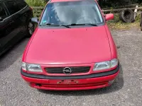 Gebraucht Opel Astra 75 PS (55 kW) 1997 Rot Kombi