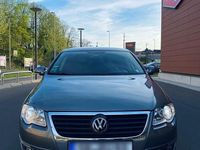 Gebraucht VW Passat Comfortline 122 PS (89 kW) 2008 Grau Limousine
