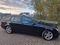 Gebraucht Mercedes C200 163 PS (119 kW) 2005 Schwarz Kombi