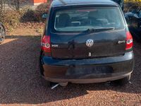 Gebraucht VW Fox 60 PS (44 kW) 2005 Schwarz Kleinwagen