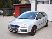 Gebraucht Ford Focus Ambiente 101 PS (74 kW) 2006 Grau Limousine