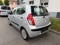 Gebraucht Hyundai i10 67 PS (49 kW) 2010 Silber Kleinwagen