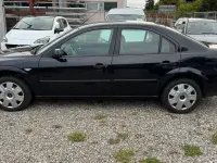 Gebraucht Ford Mondeo Ambiente 145 PS (106 kW) 2005 Schwarz Limousine