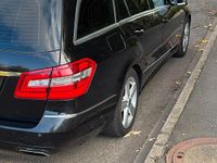 Gebraucht Mercedes E350 265 PS (194 kW) 2012 Schwarz Kombi