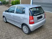 Gebraucht Kia Picanto 65 PS (47 kW) 2005 Silber Kleinwagen