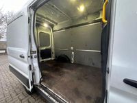 Gebraucht Ford Transit 131 PS (96 kW) 2018 Weiß Limousine