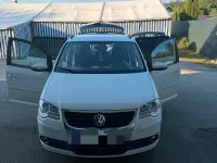 Gebraucht VW Touran 135 PS (99 kW) 2010 Weiß Van / Kleinbus
