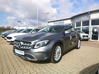 Gebraucht Mercedes GLA200 156 PS (114 kW) 2017 Grau SUV