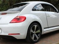 Gebraucht VW Beetle Cup 160 PS (117 kW) 2014 Weiß Kleinwagen