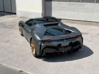 Gebraucht Ferrari SF90 999 PS (734 kW) 2024 Grau