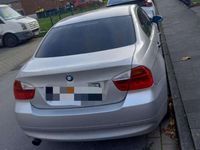 gebraucht BMW 320 320 i Aut.