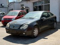 Usado Mercedes C200 163 HP (119 kW) 2004 Preto Coupé