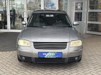 Używany VW Passat Highline 150 KM (110 kW) 2001 Szary Sedan/Limuzyna