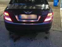 Gebraucht Mercedes 220 174 PS (127 kW) 2008 Grau Limousine