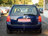 Gebraucht VW Bora 101 PS (74 kW) 2000 Blau Kombi