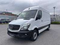 Gebraucht Mercedes Sprinter 163 PS (119 kW) 2018 Arktikweiß Van