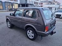 Gebraucht Lada Urban 83 PS (61 kW) 2017 Braun SUV