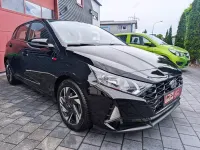 Gebraucht Hyundai i20 Trend 101 PS (74 kW) 2021 Schwarz Kleinwagen