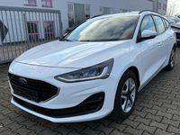 Gebraucht Ford Focus Cool & Connect 101 PS (74 kW) 2022 Weiß Kombi