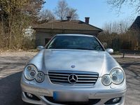 Gebraucht Mercedes C200 122 PS (89 kW) 2004 Silber Kleinwagen