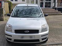 Gebraucht Ford Fusion 100 PS (73 kW) 2003 Silber Kleinwagen