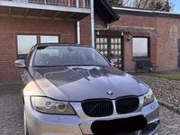 Gebraucht BMW 325 M Sport 218 PS (160 kW) 2009 Grau Limousine
