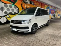 Gebraucht VW Multivan Edition 205 PS (150 kW) 2017 Weiß Van / Kleinbus