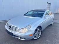 Gebraucht Mercedes CLS500 327 PS (240 kW) 2005 Silber Coupé