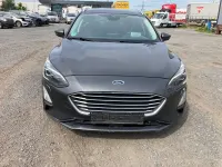 Gebraucht Ford Focus Titanium 150 PS (110 kW) 2018 Grau Kombi