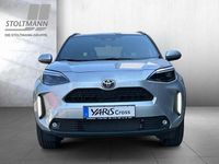 Neu Toyota Yaris Cross 131 PS (96 kW) 2025 Silber SUV