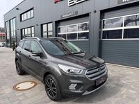 Gebraucht Ford Kuga Cool & Connect 150 PS (110 kW) 2018 Grau SUV