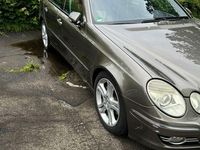 Gebraucht Mercedes E280 Avantgarde 231 PS (169 kW) 2007 Beige Limousine