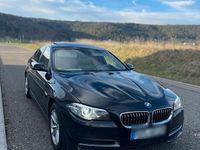 Gebraucht BMW 520 190 PS (139 kW) 2016 Braun Limousine