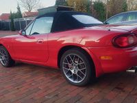 Second-hand Mazda MX5 110 CP (80 kW) 2004 Roșu Cabrio