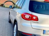 Gebraucht VW Tiguan 110 PS (80 kW) 2010 Silber SUV