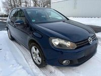 Gebraucht VW Golf VI 105 PS (77 kW) 2011 Schwarz Kleinwagen