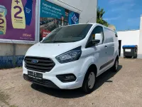 Używany Ford Transit Custom Trend 105 KM (77 kW) 2020 Biały Minivan