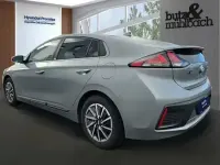 Gebraucht Hyundai Ioniq Prime 100 kW (136 PS) 2021 Typhoon silver (metallic) Kleinwagen