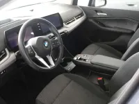 Gebraucht BMW 220 156 PS (114 kW) 2024 Sparkling kupfergrau metallic Coupé