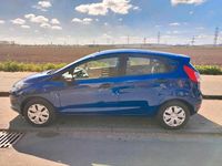 Gebraucht Ford Fiesta Ambiente 60 PS (44 kW) 2017 Blau Limousine