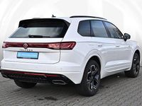Gebraucht VW Touareg R-line 231 PS (169 kW) 2024 Oryxweiß perlmutteffekt SUV