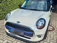 Gebraucht Mini Cooper 136 PS (100 kW) 2016 Weiß Kleinwagen