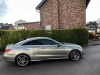 Gebraucht Mercedes E250 204 PS (150 kW) 2013 Grau Coupé