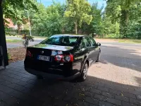 Gebraucht VW Jetta United 105 PS (77 kW) 2008 Schwarz Limousine