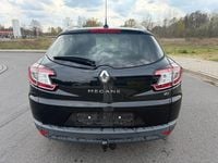 Gebraucht Renault Mégane III Bose Edition 110 PS (80 kW) 2014 Schwarz Limousine