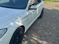 Gebraucht BMW 530 245 PS (180 kW) 2010 Weiß Kleinwagen