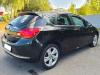 Gebraucht Opel Astra Energy 116 PS (85 kW) 2014 Schwarz Limousine