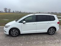 Gebraucht VW Touran Sound 150 PS (110 kW) 2018 Weiß Van / Kleinbus