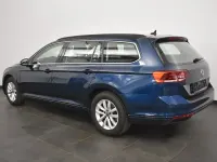 Gebraucht VW Passat Business 150 PS (110 kW) 2020 Blau Kombi